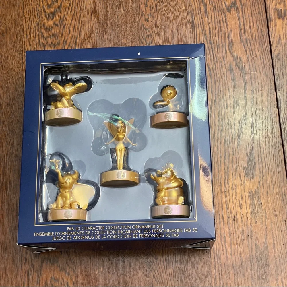 Walt Disney World 50th Anniversary Fab 50 Gold Ornament set NIB - Picture 4 of 10